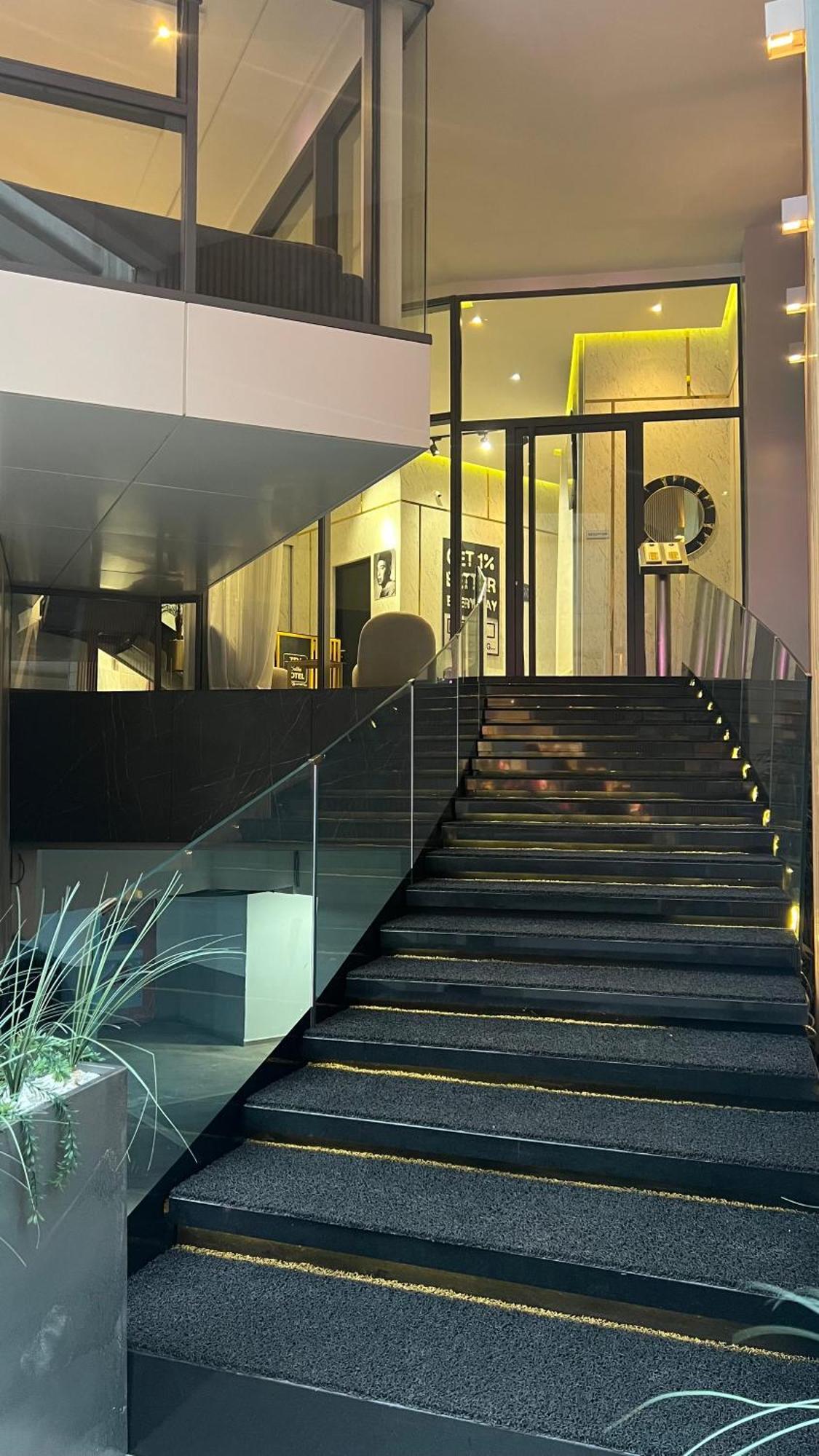 Zen Suites Hotel Massira Kazablanka Dış mekan fotoğraf